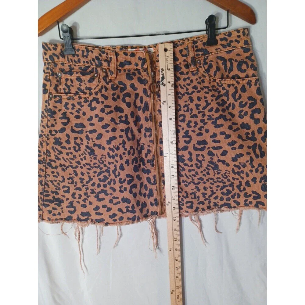 FREE‎ PEOPLE MINI SKIRT